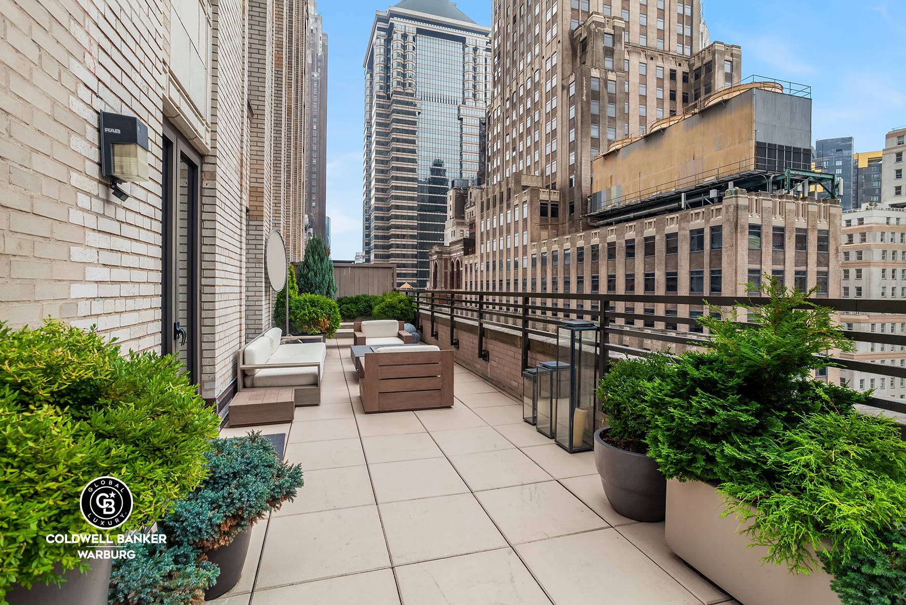 Property Photo:  20 Pine Street Ph2501  NY 10005 