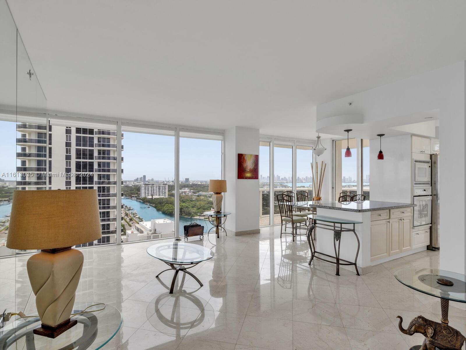 Property Photo:  4779 Collins Ave 2805  FL 33140 