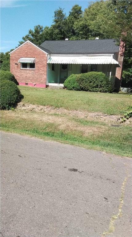 Property Photo: 3922 Harwood Street NC 27105