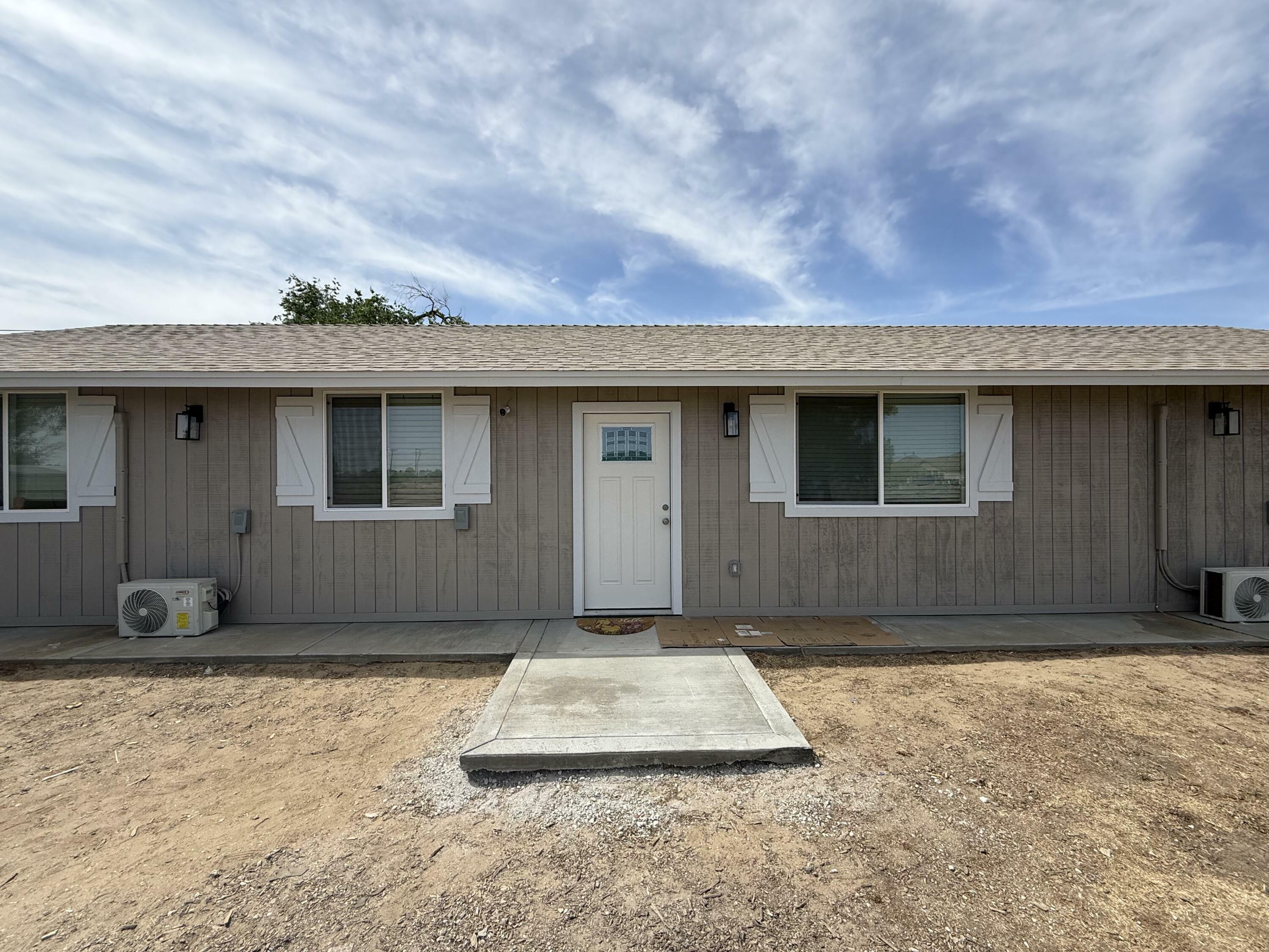 Property Photo: 2202 E Lancaster Boulevard CA 93535