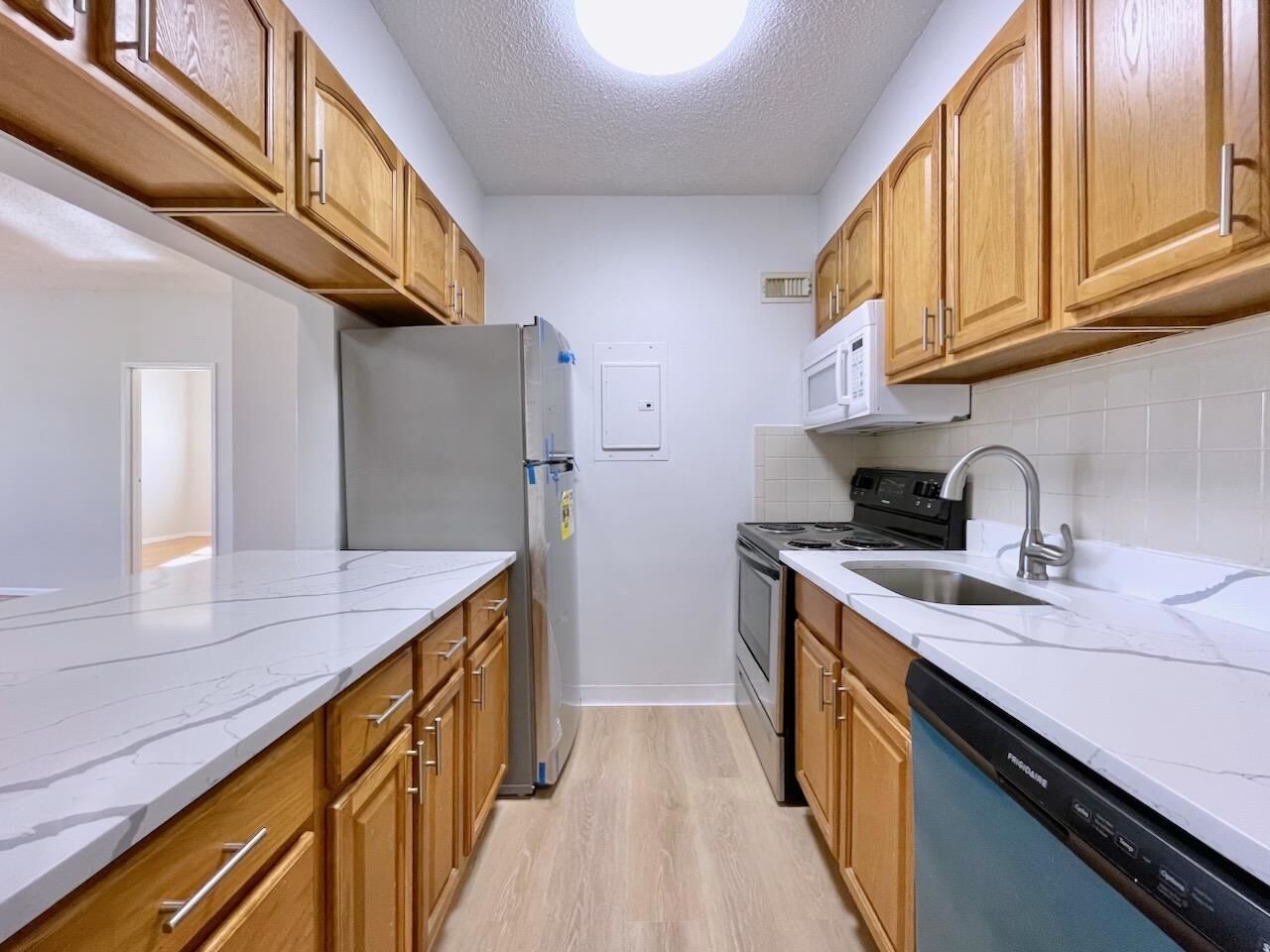 Property Photo:  43-49 Van Wagenen Ave 3B  NJ 07306 