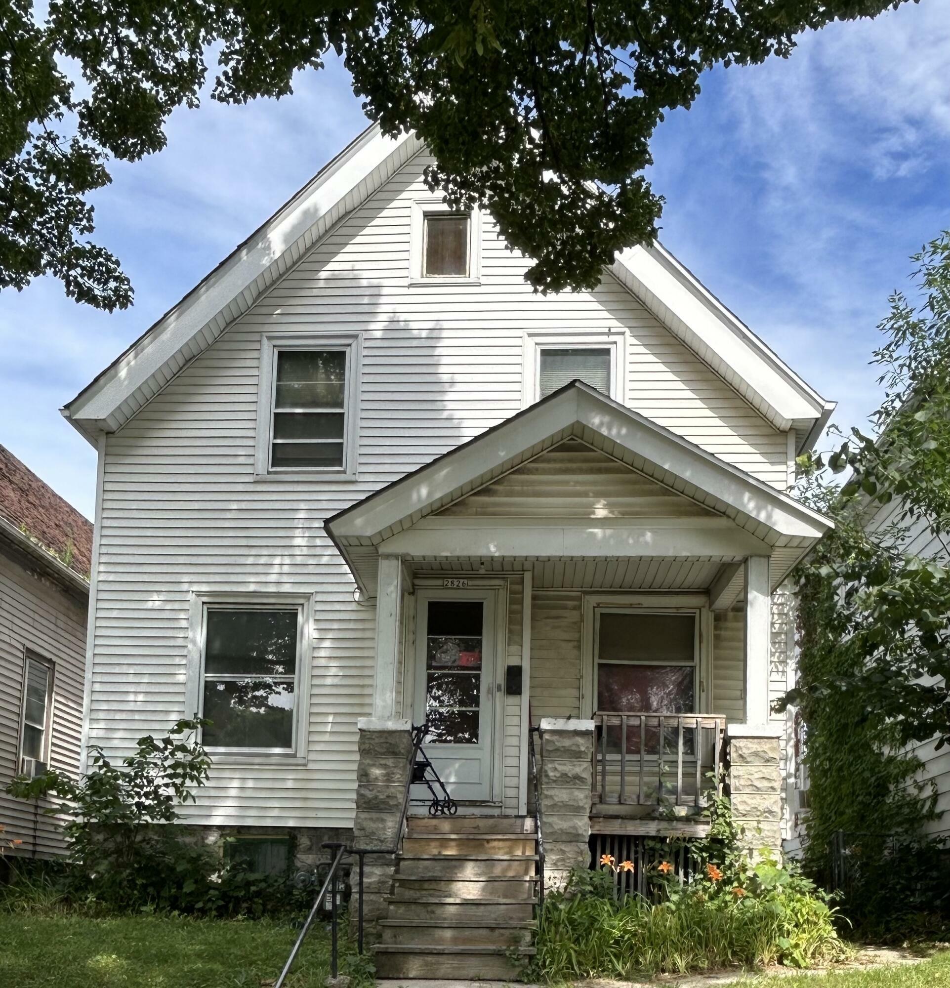 Property Photo:  2826 N 33rd St 2826A  WI 53210 