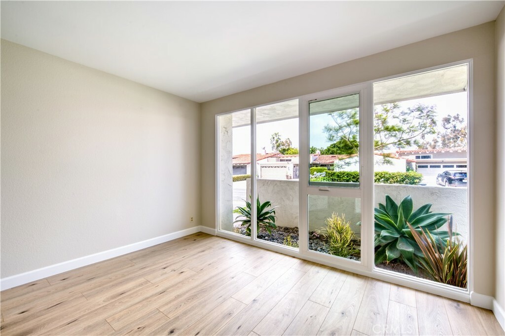 Property Photo: 407 Vista Grande CA 92660