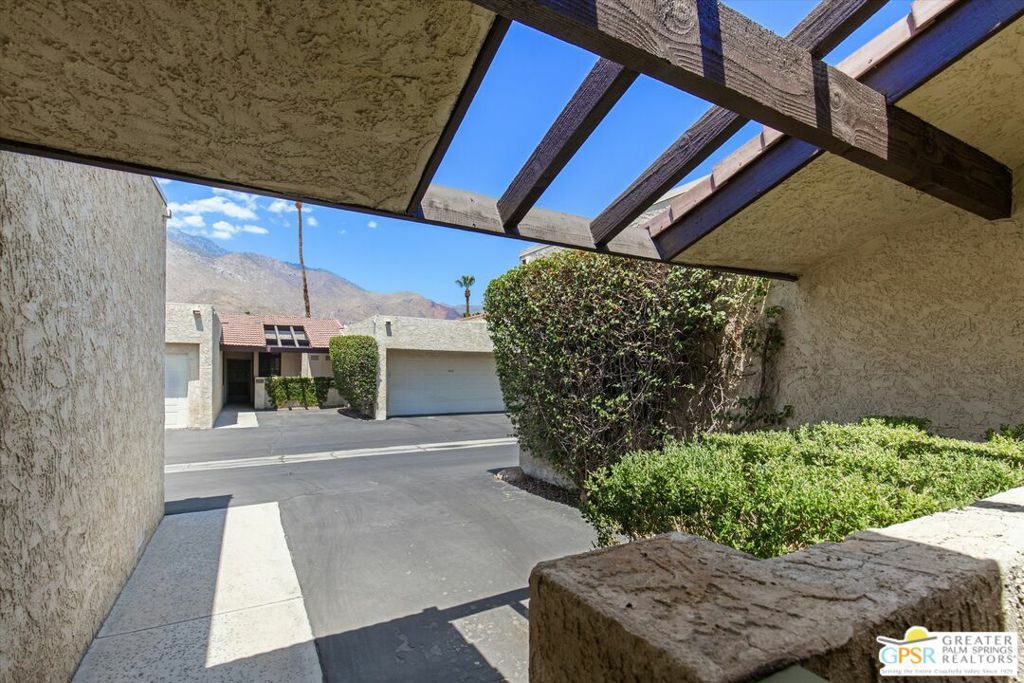 Property Photo:  1474 E Andreas Road  CA 92262 