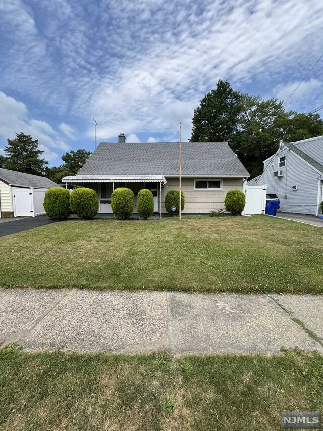 Property Photo:  50 Greene Avenue  NJ 07512 