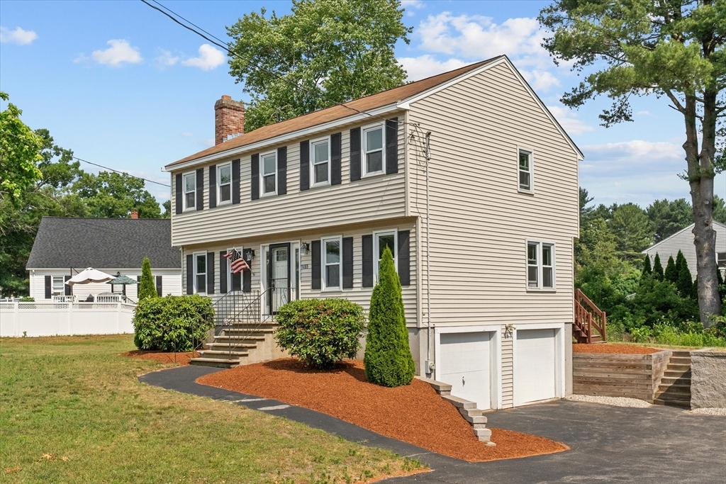 Property Photo: 1465 Shawsheen St MA 01876