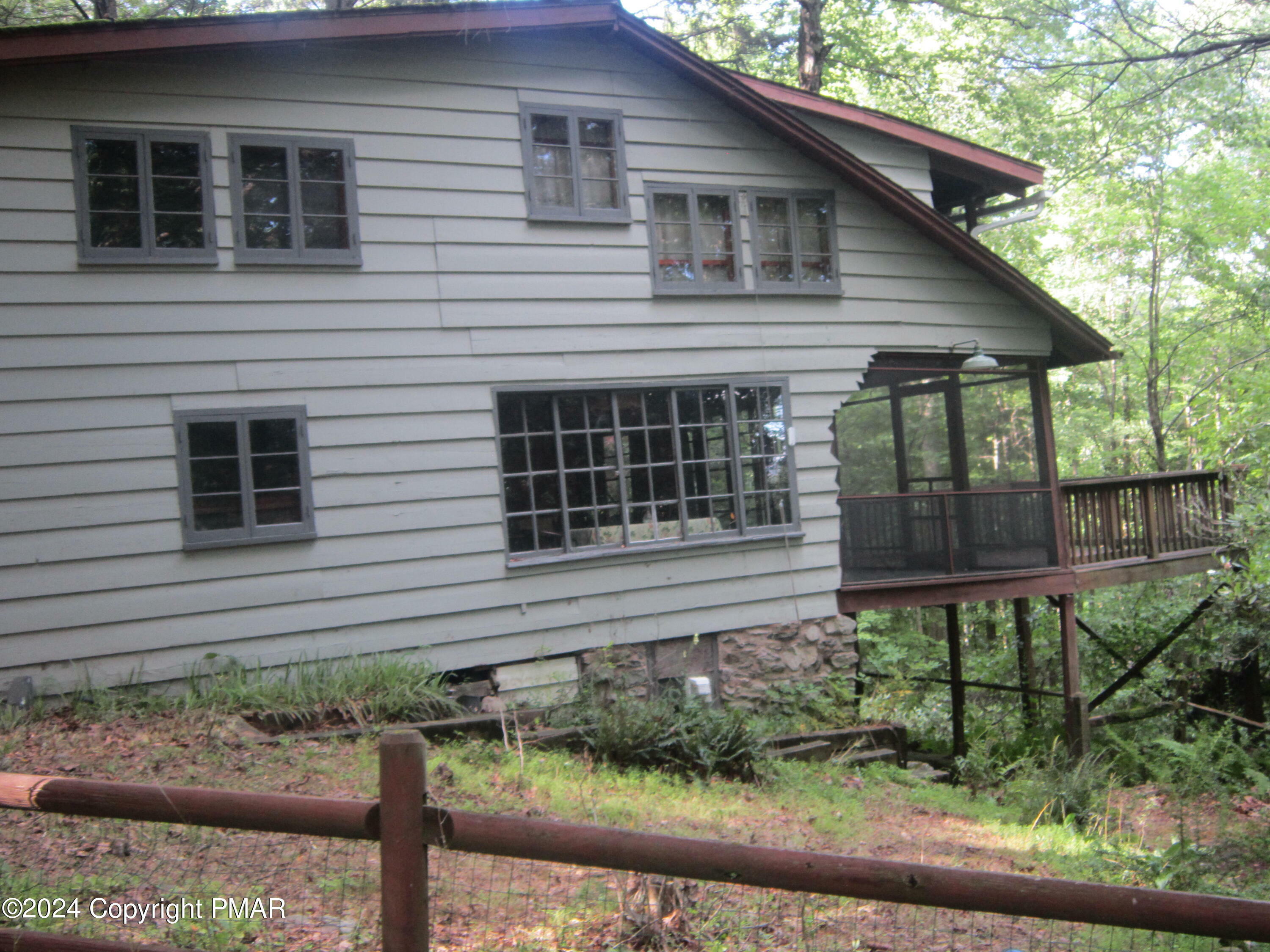 Property Photo:  2257 Emerson Road  PA 18326 