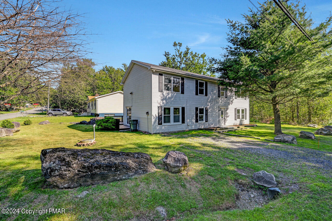 Property Photo:  9603 Stony Hollow Drive  PA 18466 