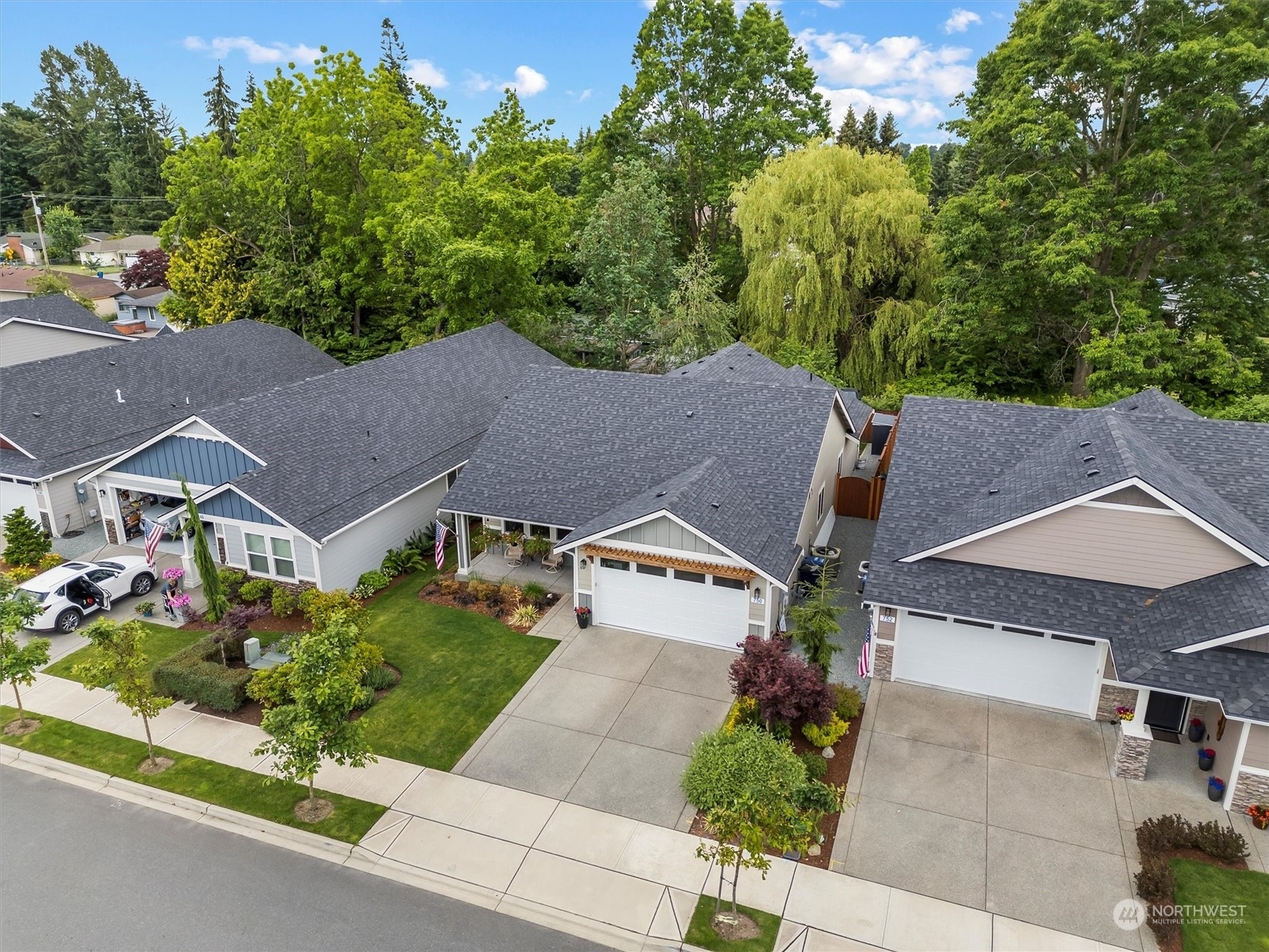 Property Photo:  750 Parkland Loop  WA 98284 