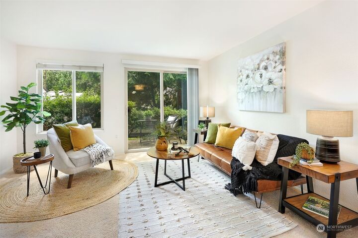 Property Photo:  1555 Union Avenue NE 36  WA 98059 