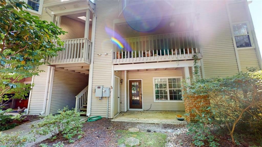 Property Photo:  100 Windsor Lane B  VA 23185 