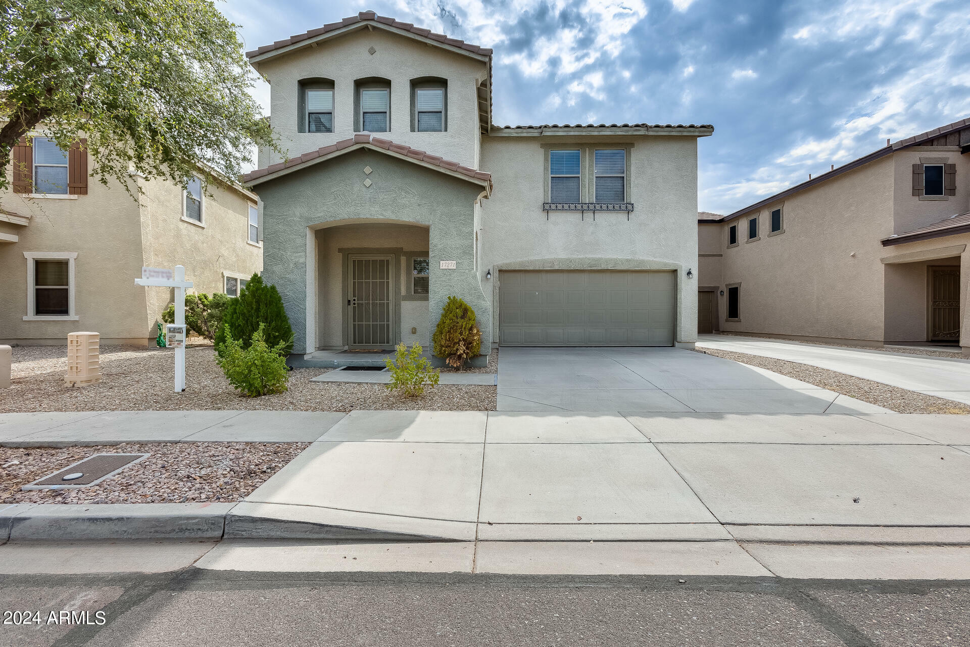 Property Photo:  17271 N 185th Drive  AZ 85374 