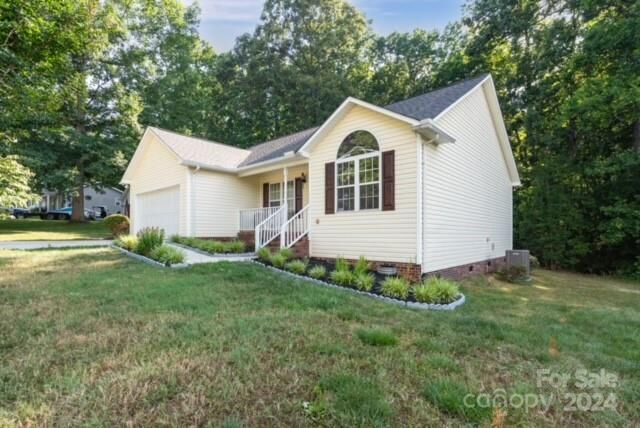 Property Photo:  1934 Lake Run Drive  NC 28625 