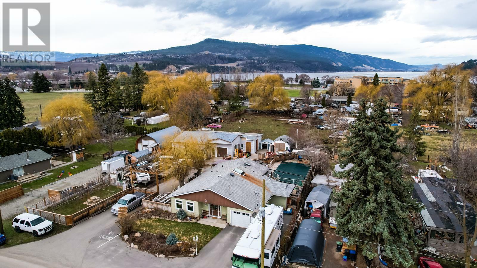 Property Photo:  3550 Redecopp Road  BC V4V 1X5 