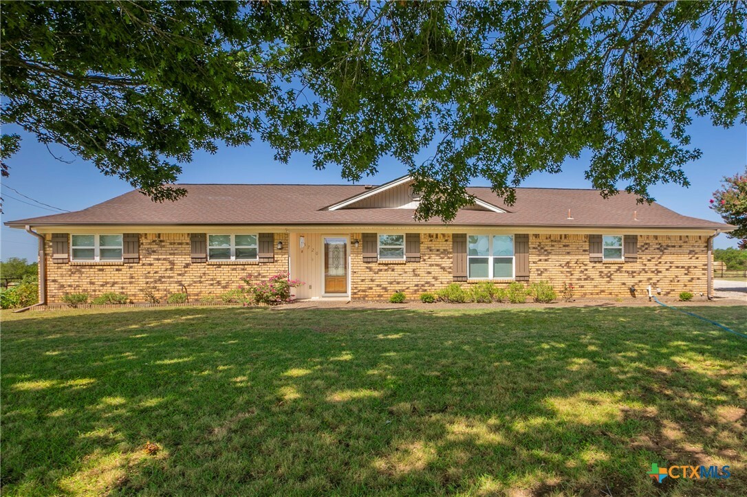 Property Photo:  5720 Old Lorena Road  TX 76655 