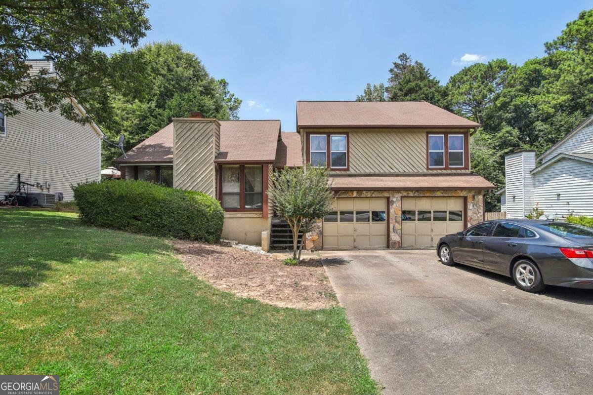 Property Photo:  4782 Glenwhite Drive  GA 30096 