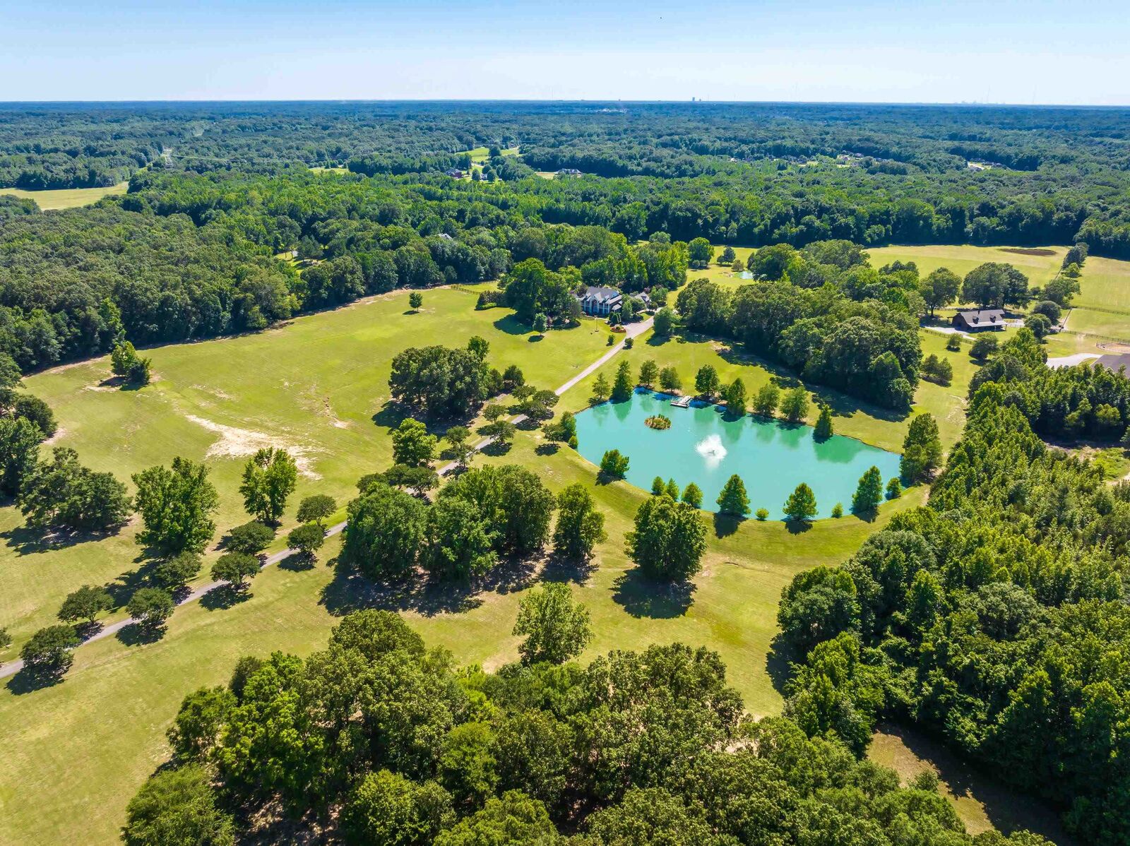 Property Photo: 11007 Fourwinds Dr TN 38028