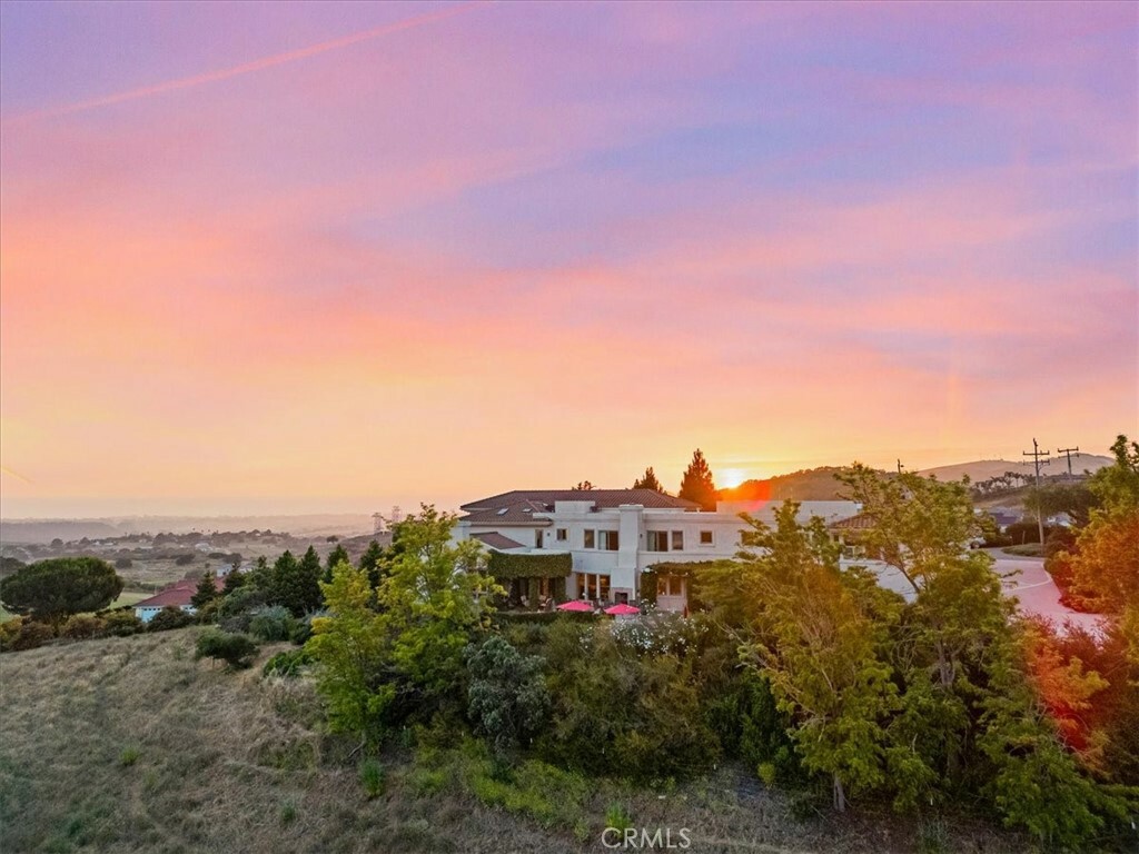 Property Photo:  678 Sheehy Road  CA 93444 