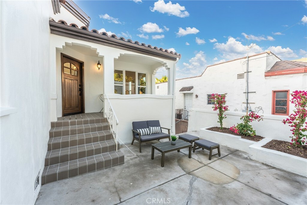 Property Photo:  3855 Woolwine Drive  CA 90063 