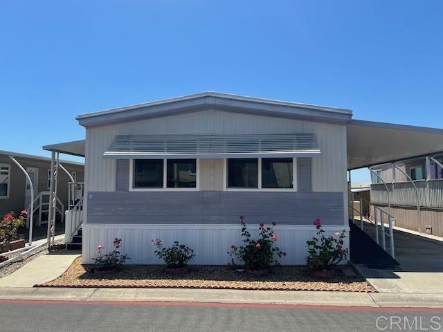 Property Photo: 1506 Oak Drive 7 CA 92084