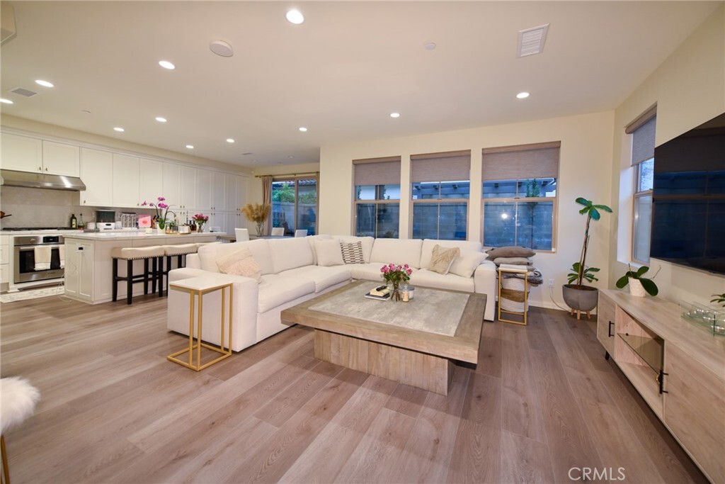 Property Photo: 114 Okra CA 92618