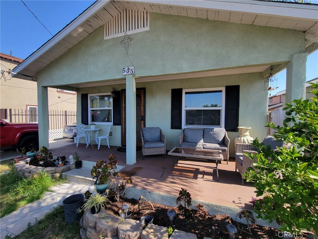 Property Photo:  535 W 88th Street  CA 90044 