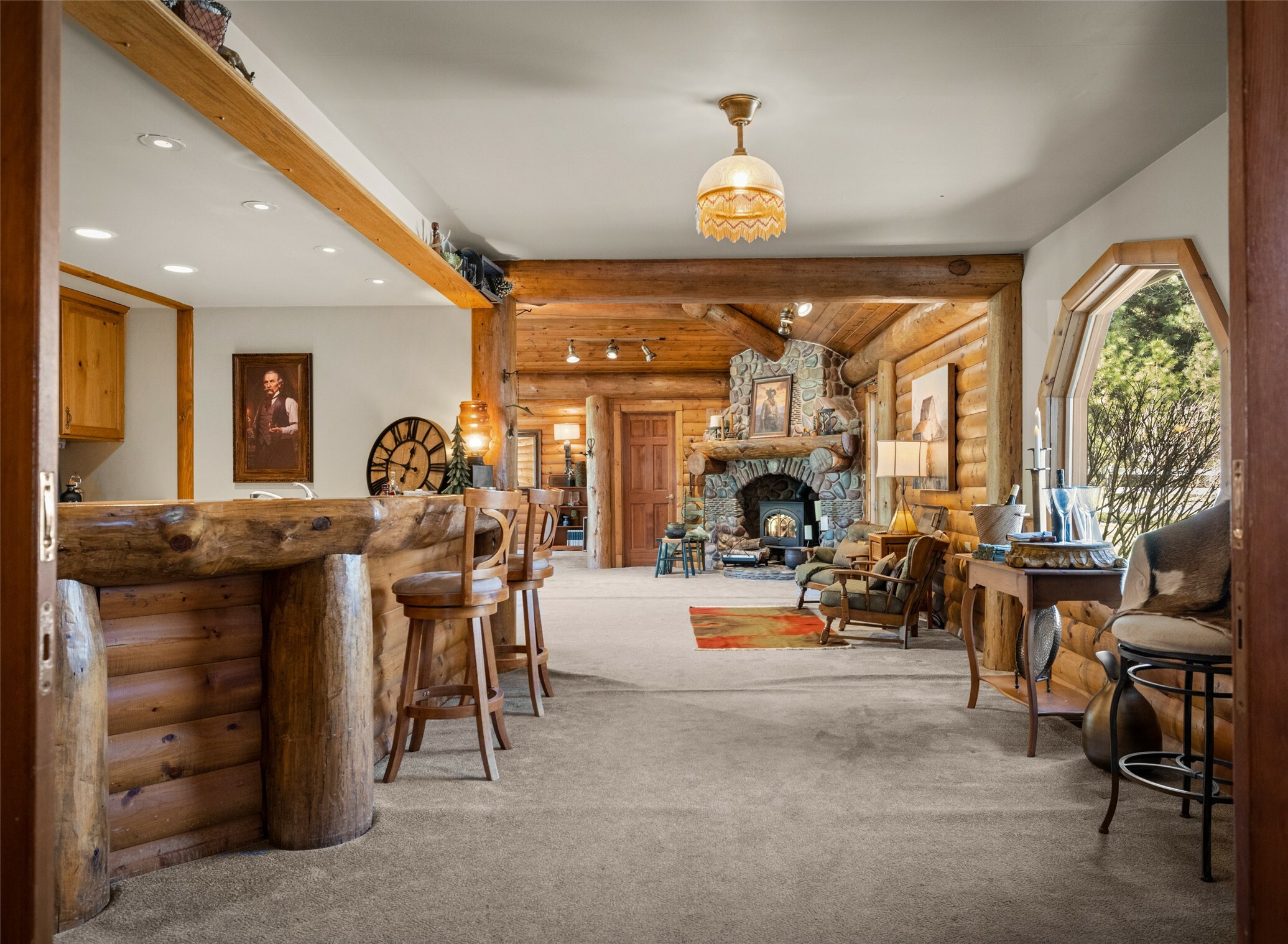 Property Photo: 417 Sirucek Lane MT 59901
