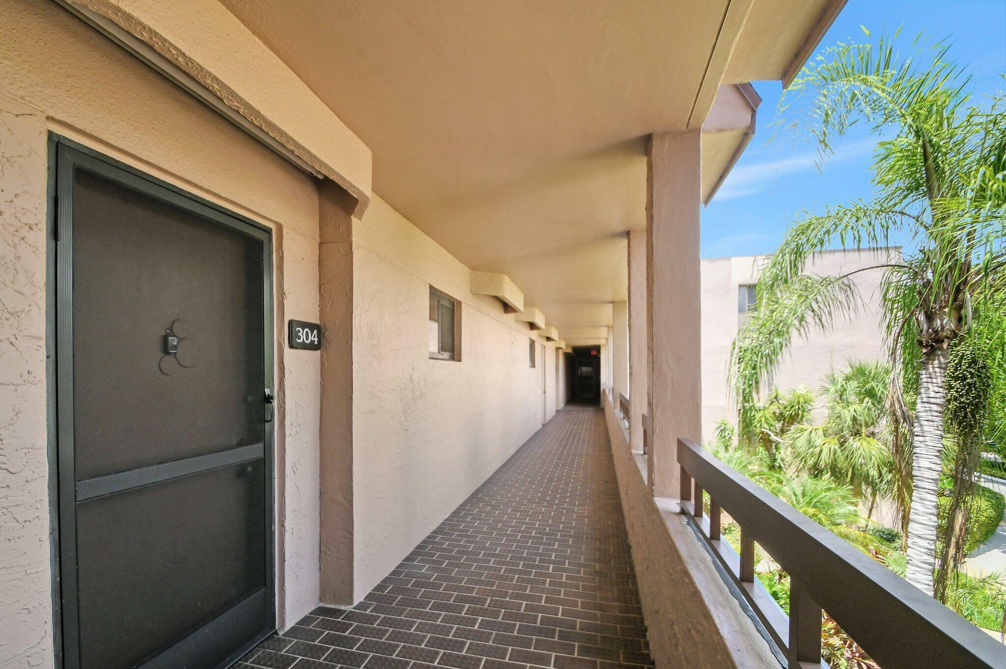 Property Photo:  4770 Fountains Drive S 304  FL 33467 