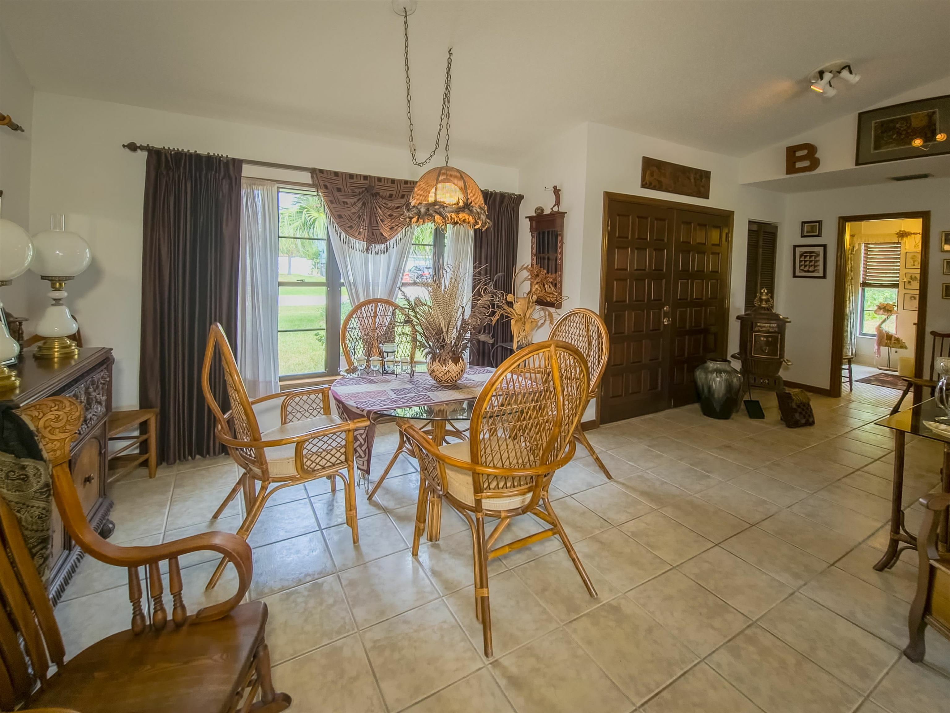 Property Photo:  29 Claridge Ct  FL 32137 