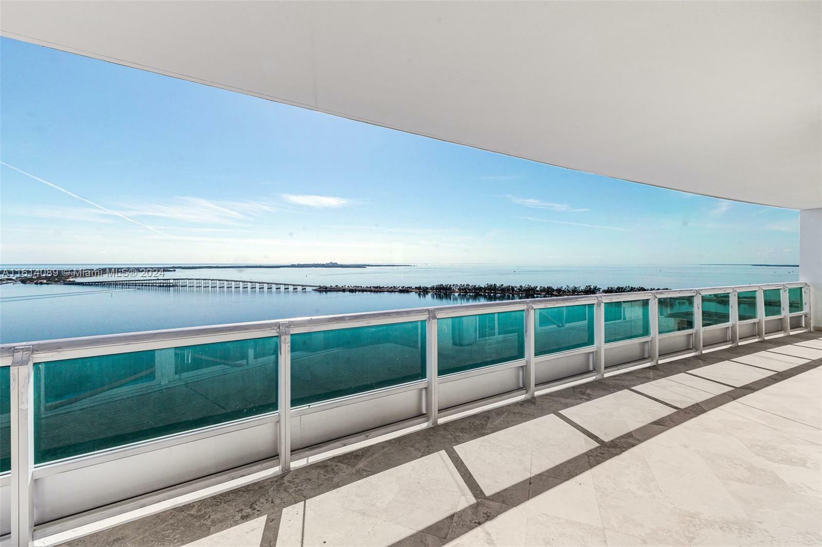 Property Photo: 1643 Brickell Ave 3104 FL 33129