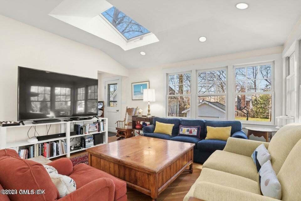 Property Photo: 22 Tomac Avenue CT 06870