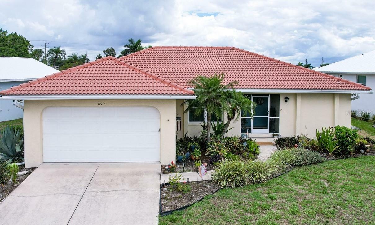 Property Photo:  1727 Boca Raton Court  FL 33950 