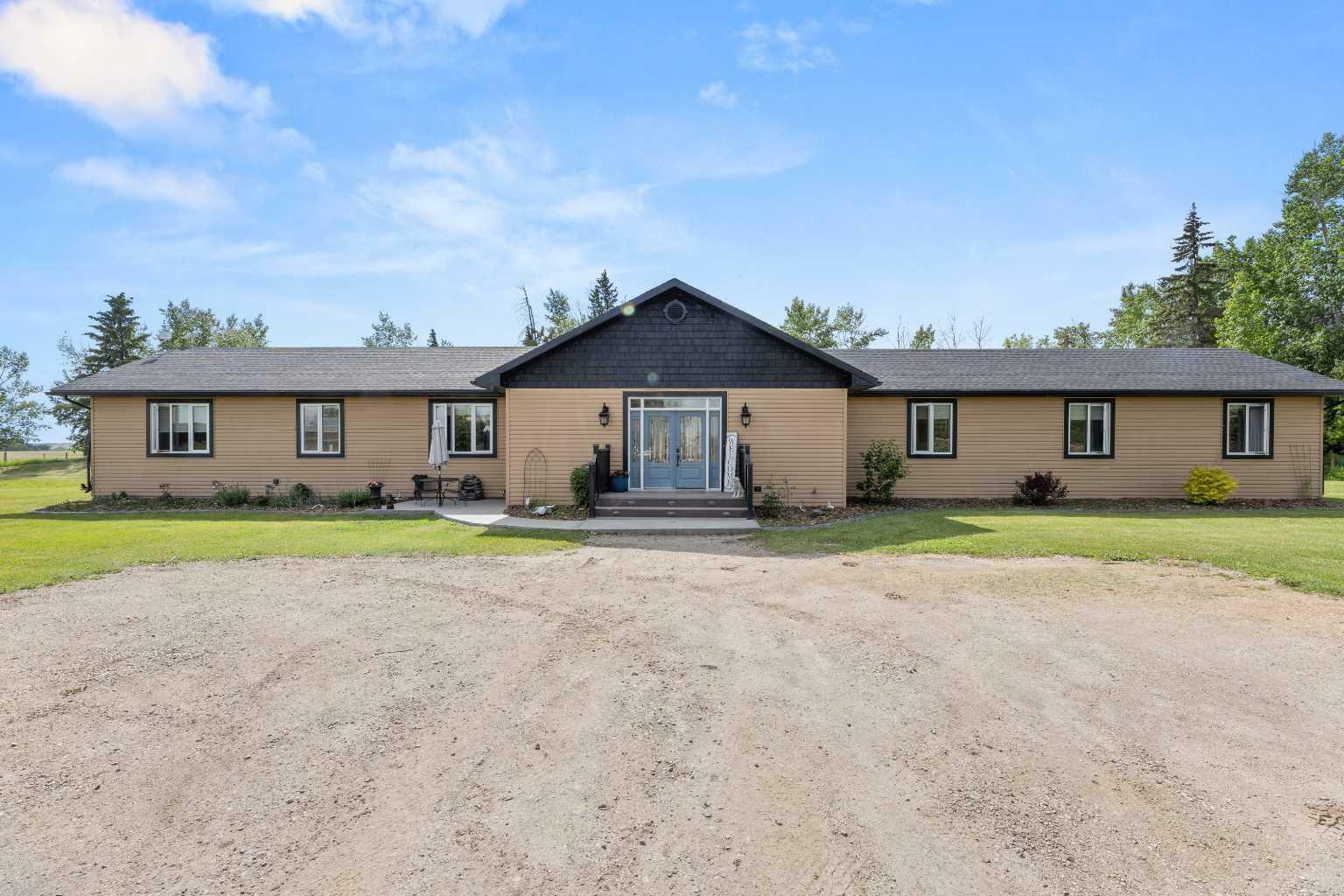 28537 334 Township  Rural Mountain View County AB T4H 4B1 photo