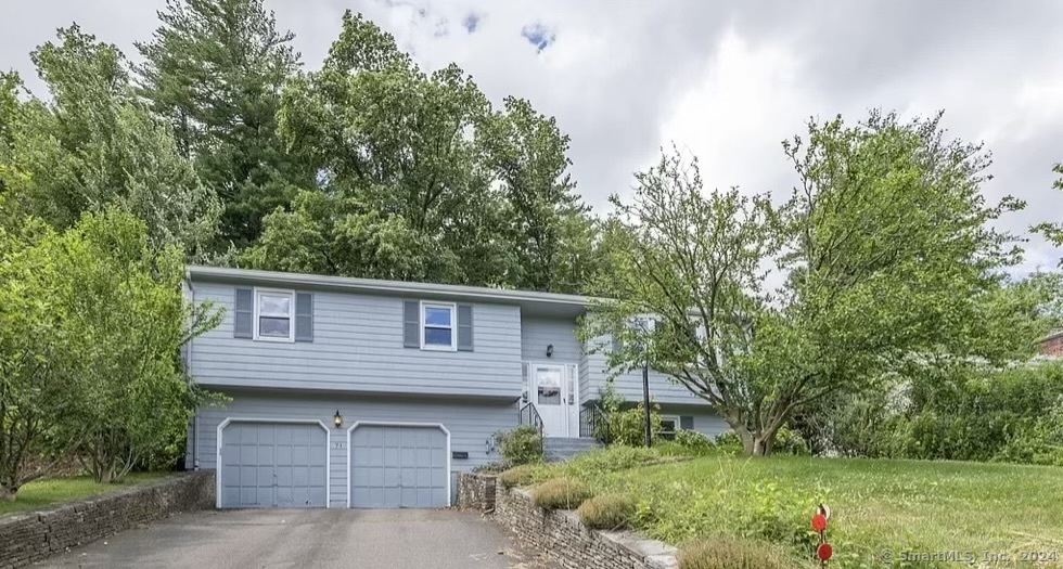 Property Photo: 71 Selden Hill Drive CT 06107