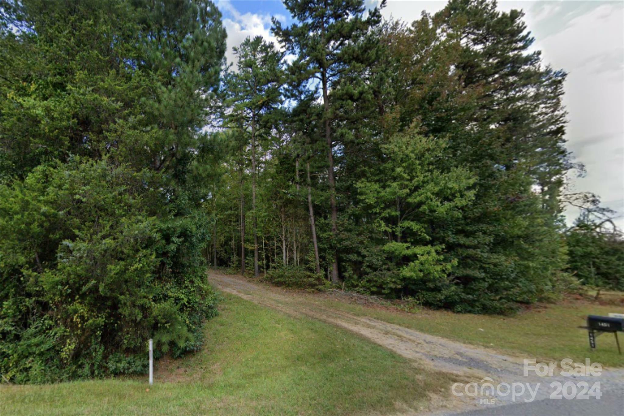 Property Photo:  1451 York Road  NC 28086 