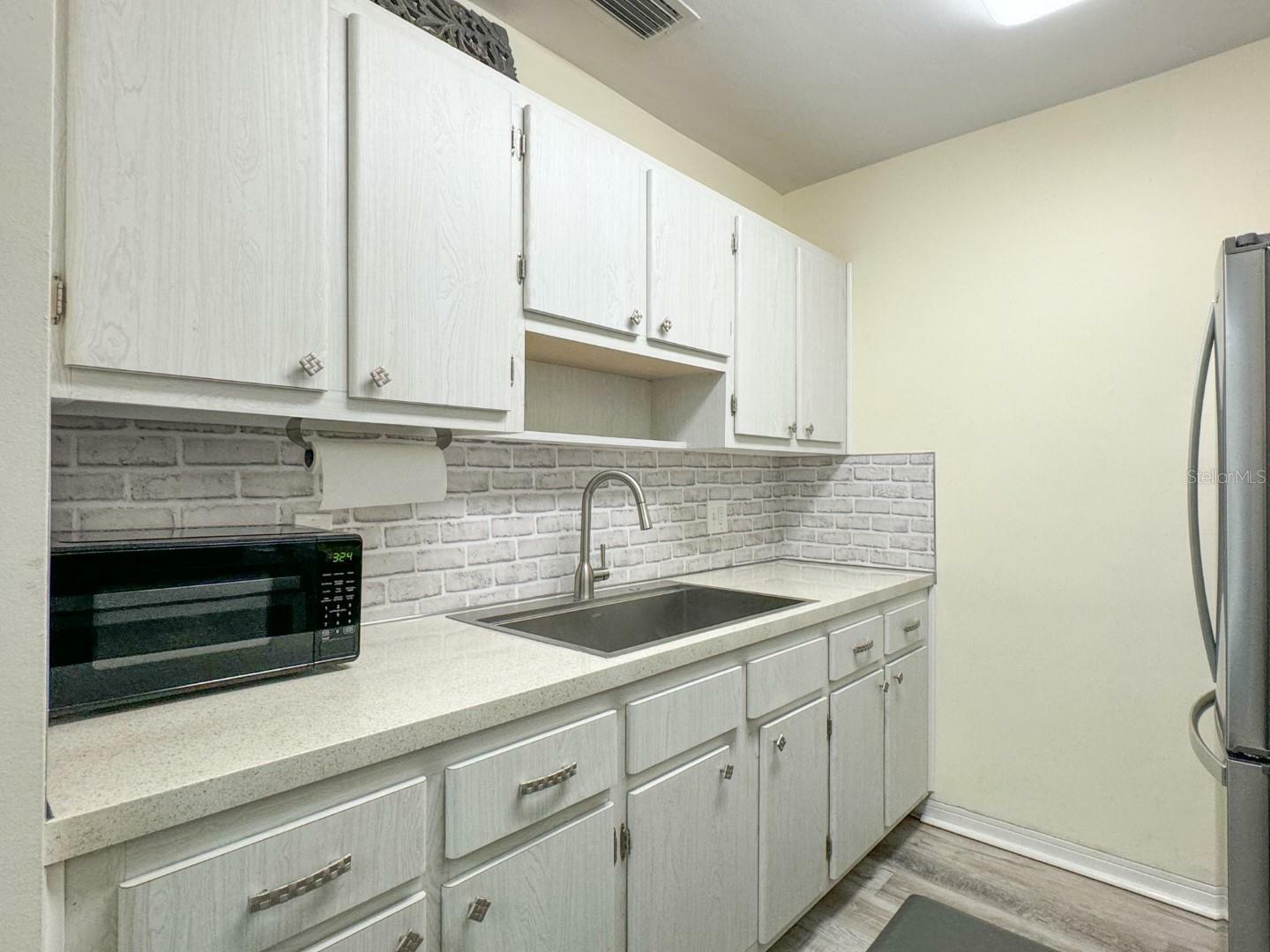 Property Photo:  8080 112th Street 206  FL 33772 