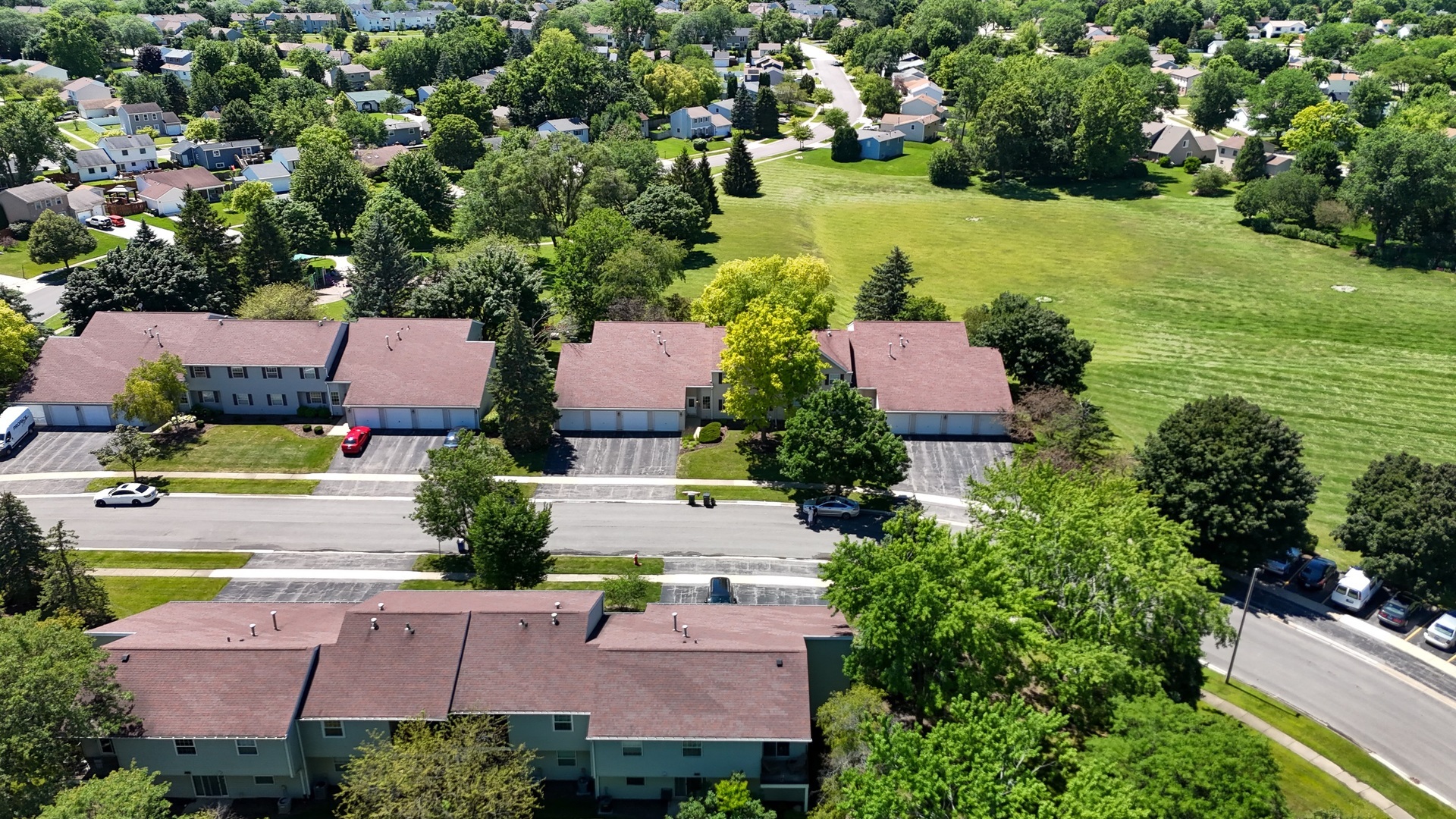 Property Photo:  20 Gant Circle  IL 60107 