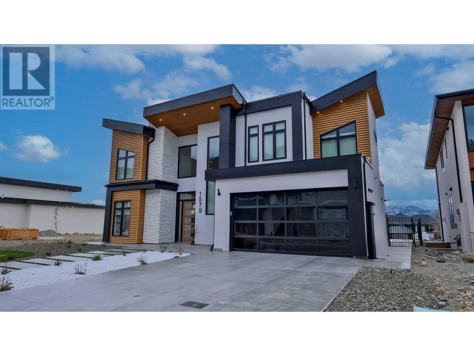 1579 Malbec Crescent  West Kelowna BC V4T 3B5 photo