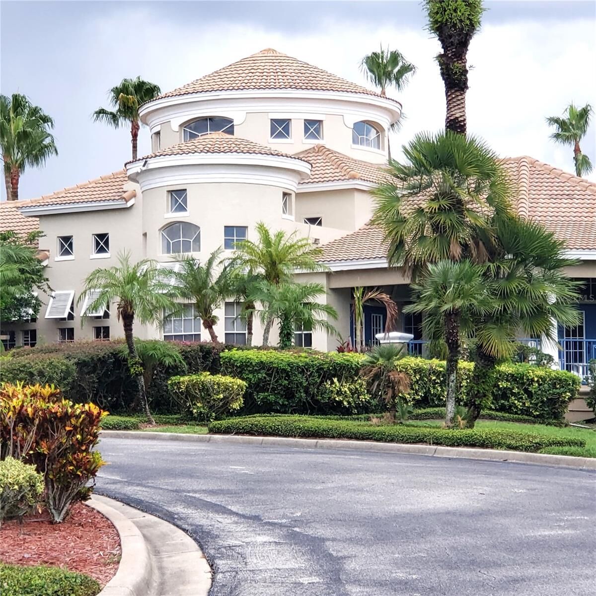 Property Photo: 7300 Westpointe Boulevard 732 FL 32835