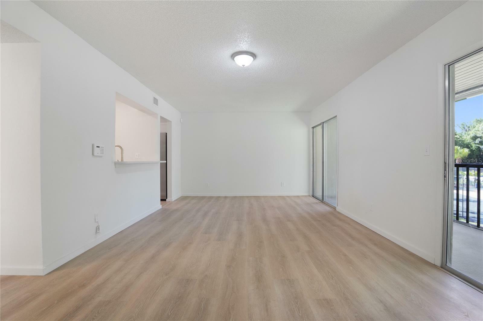 Property Photo: 130 Jasmine Woods Court 8B FL 32725