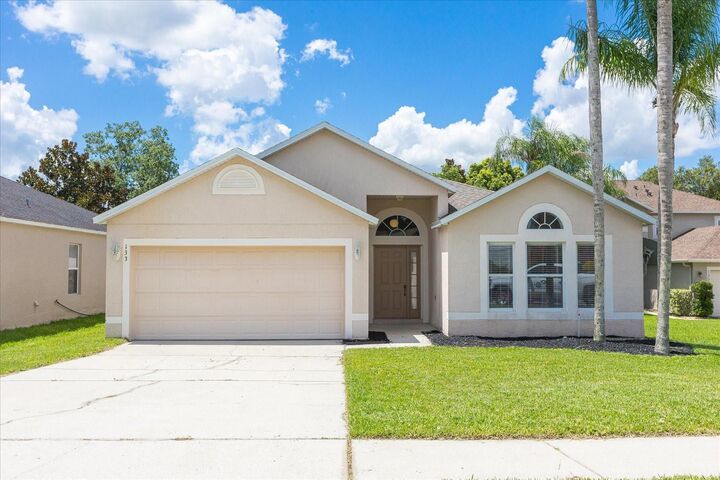 Property Photo: 133 Carmel Bay Drive FL 32771