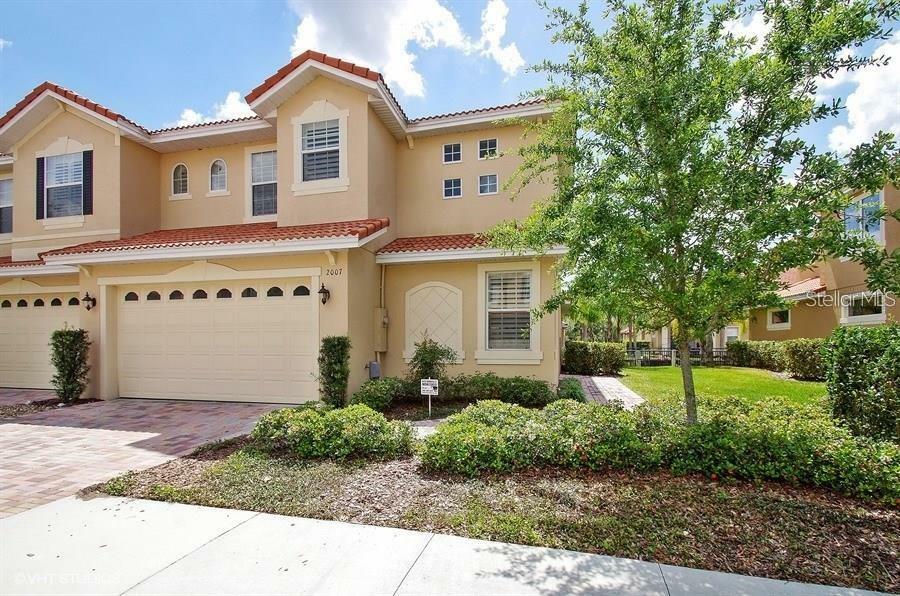 Property Photo:  2007 Michael Tiago Circle  FL 32751 