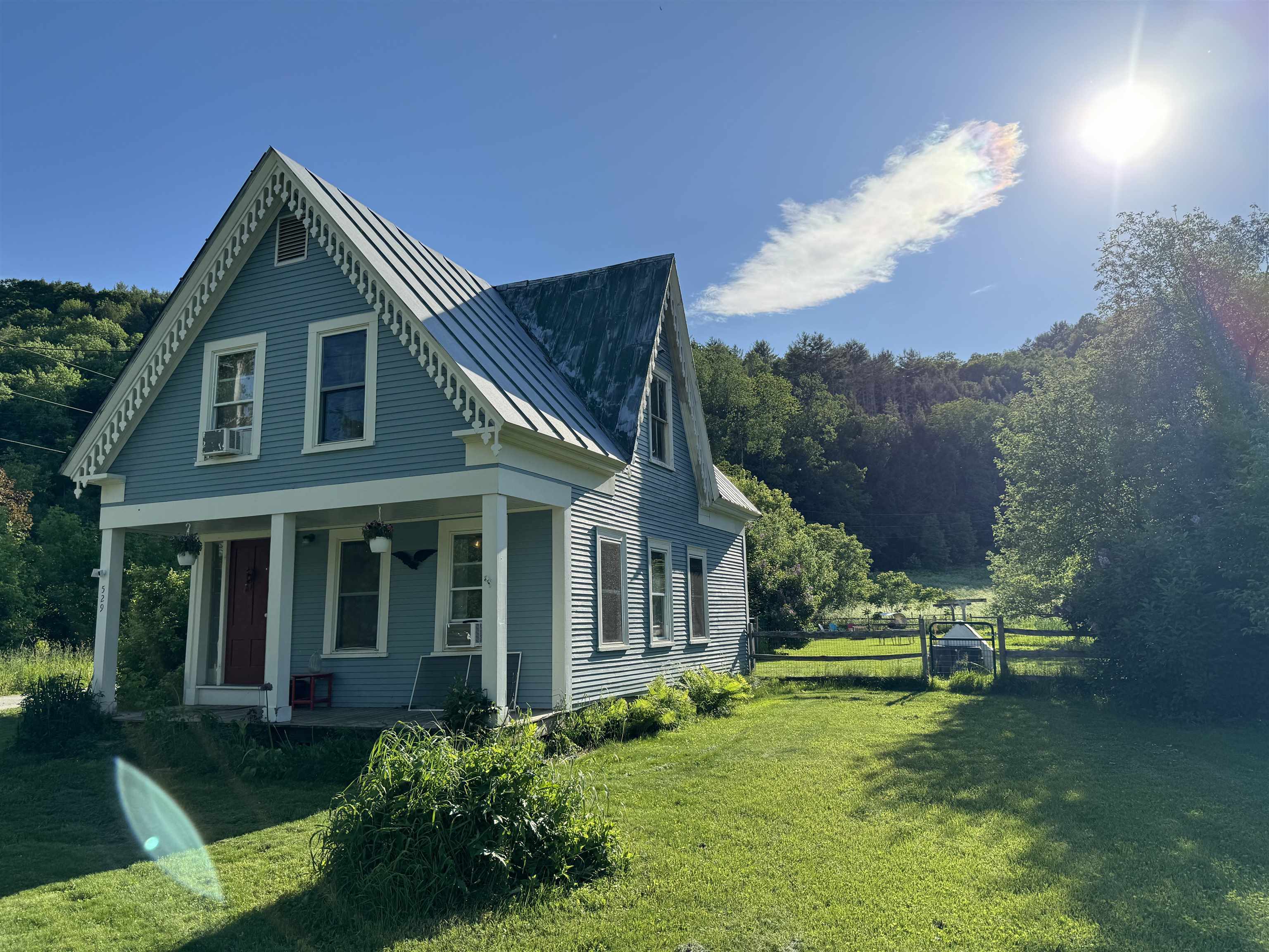 Property Photo: 529 Oxbow Road VT 05032