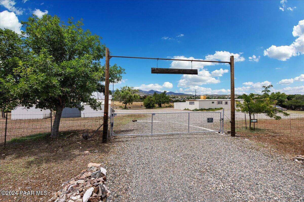 Property Photo:  2900 S Holiday Drive  AZ 86329 