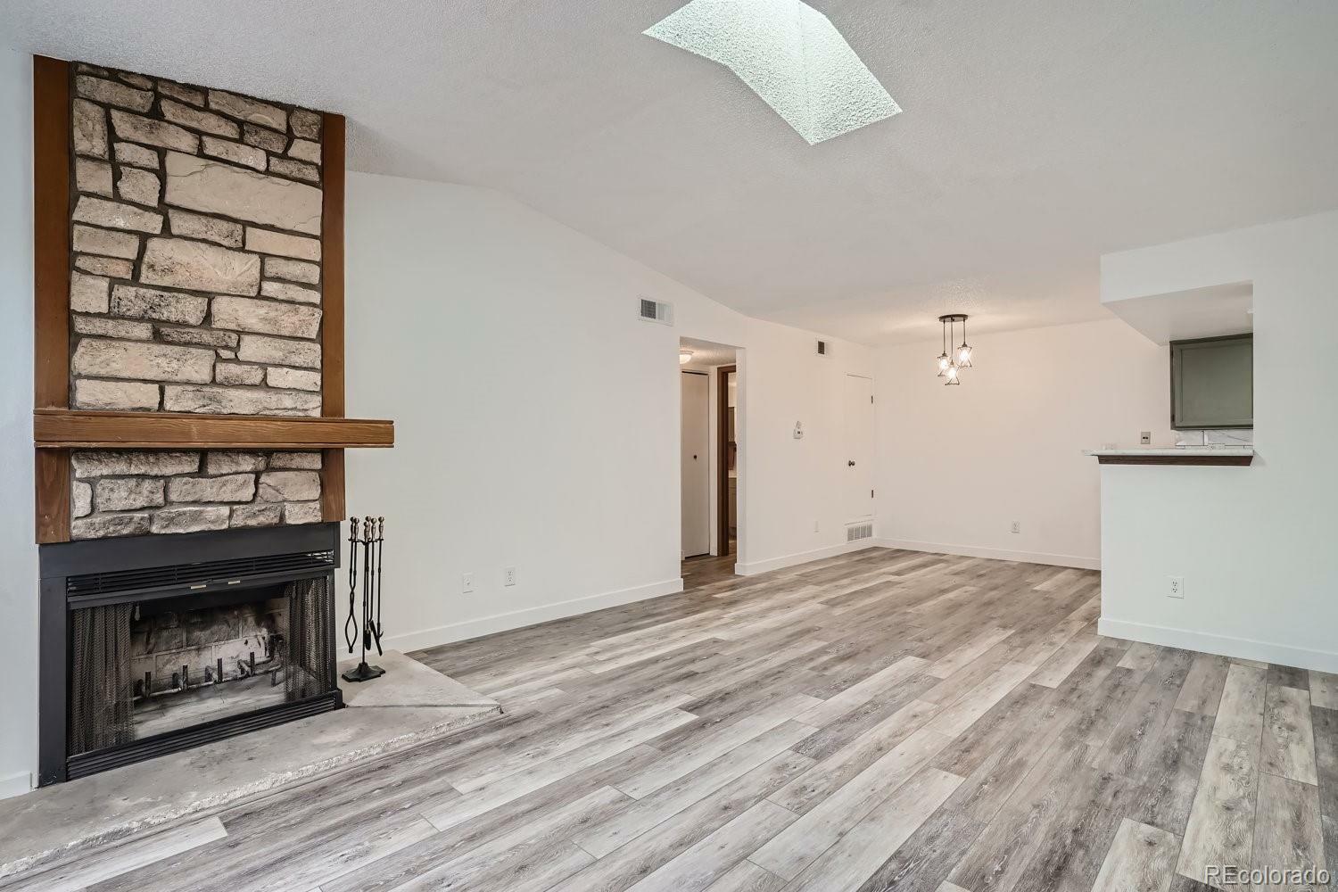 Property Photo:  923 S Zeno Way 202  CO 80017 