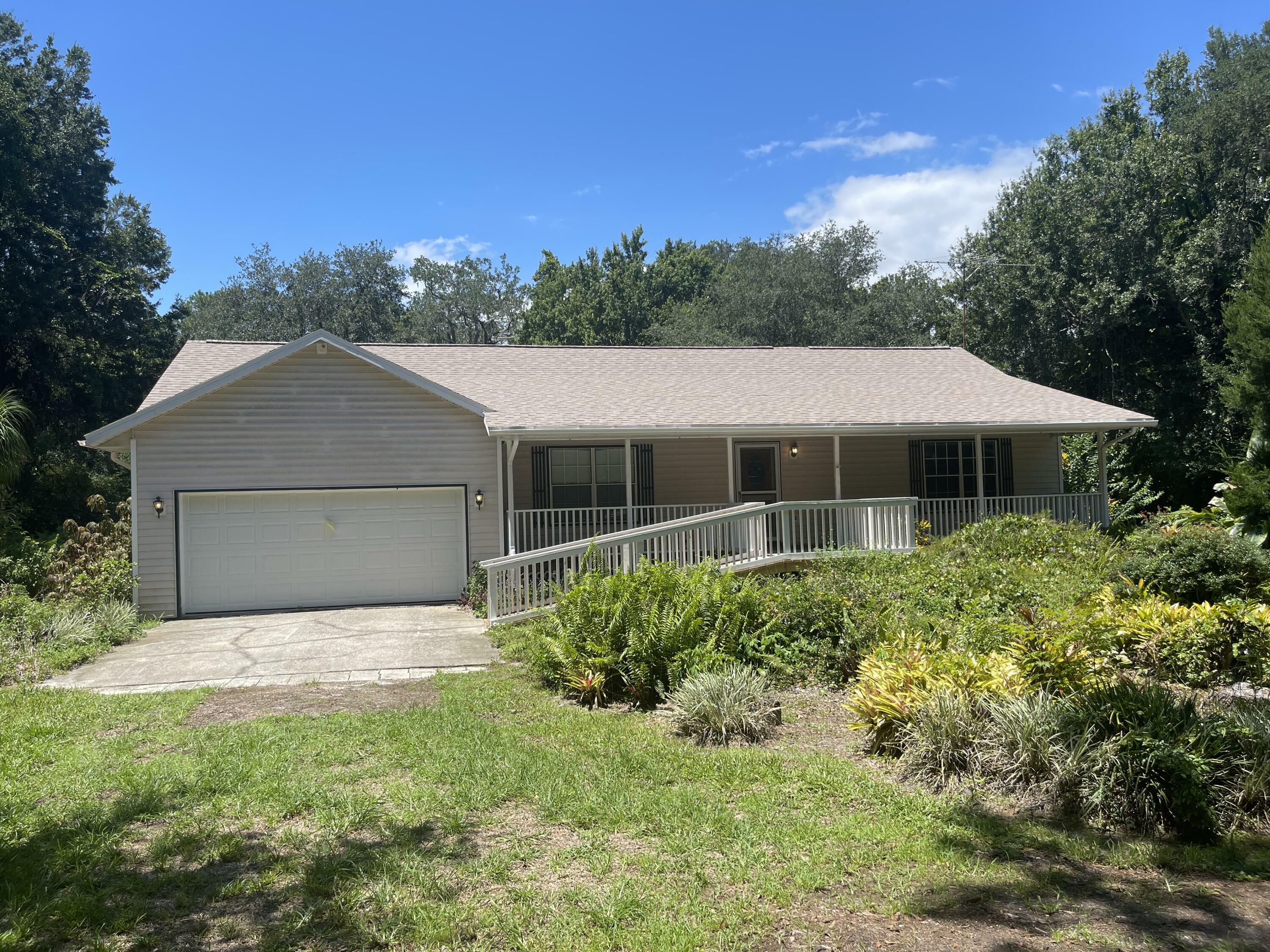 Property Photo:  4475 Bouganvilla Drive  FL 32754 