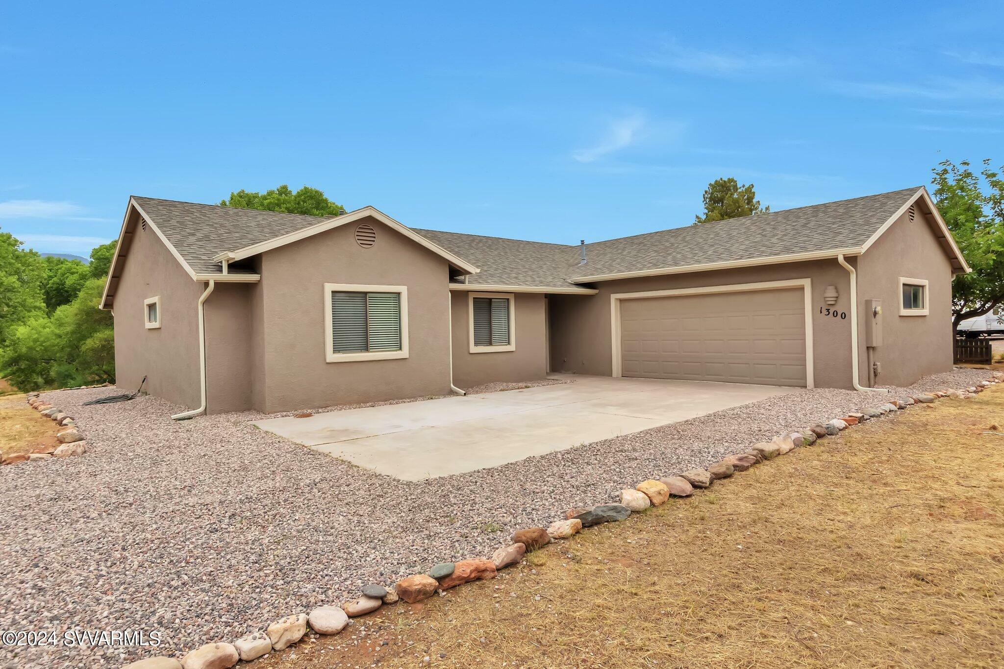 Property Photo:  1300 Kelli Lane  AZ 86326 