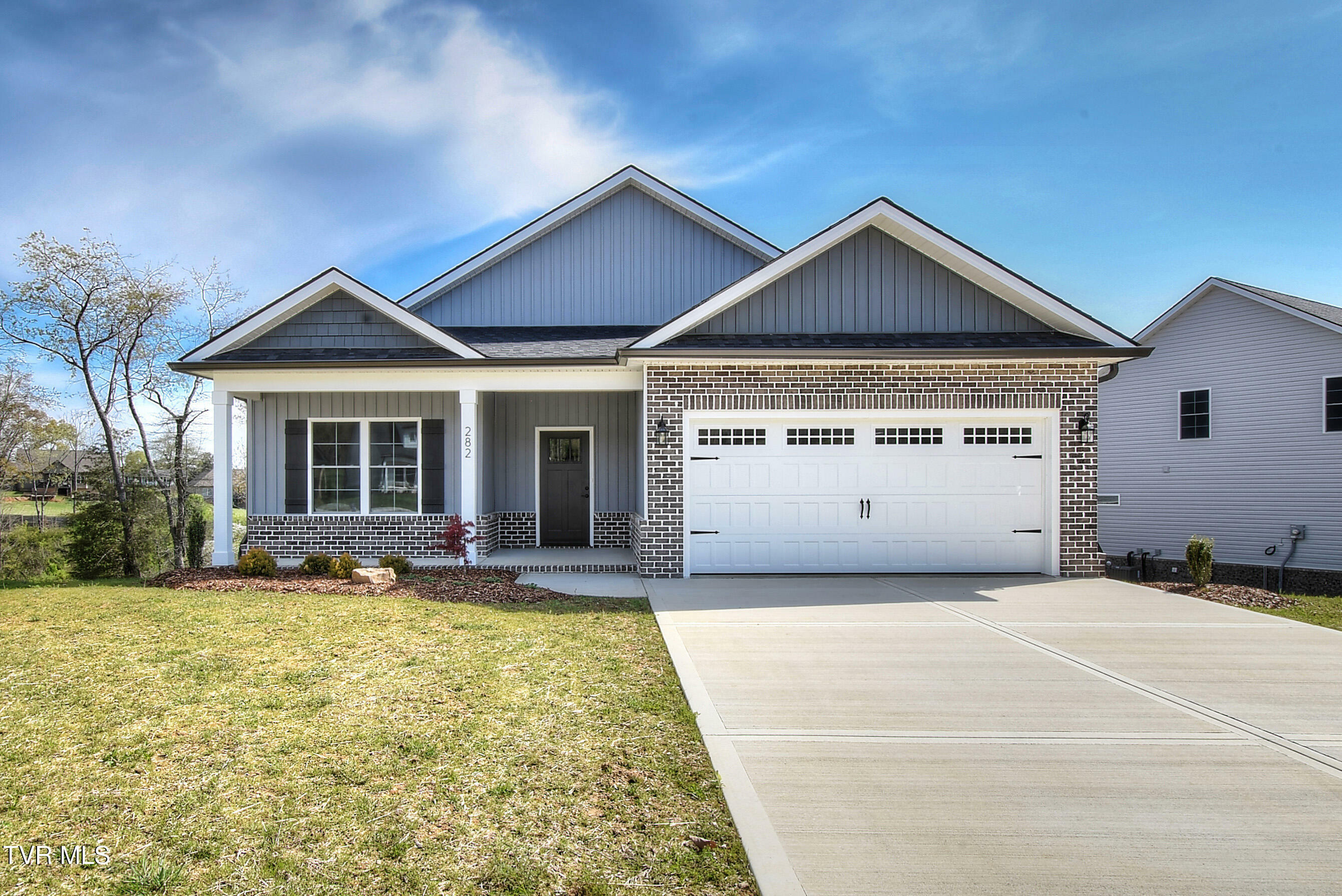 Property Photo: 282 Dry Kiln Court TN 37615