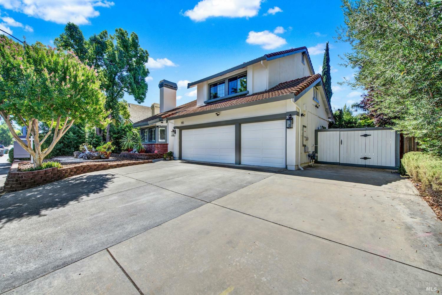 Property Photo:  298 Fruitvale Road  CA 95688 