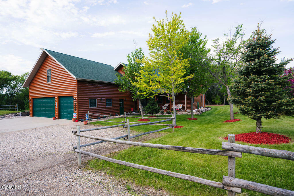 Property Photo:  5575 Co Rd 63  ND 58472 